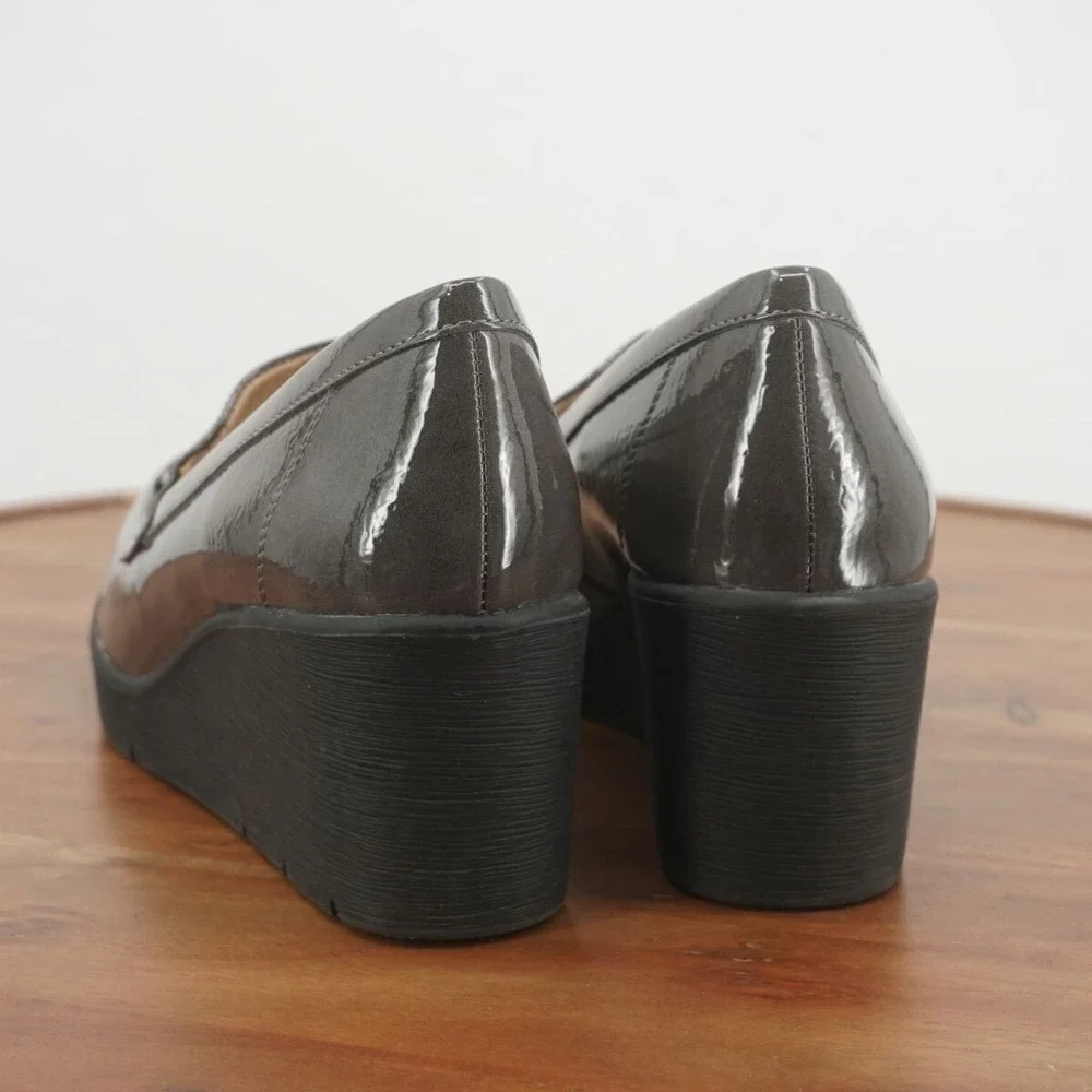 SOUL Naturalizer Womens Achieve Loafers Wedge Heel Gray Faux Patent Leather 9M